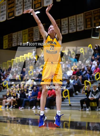 Thumbnail 2 in Santa Margarita vs. Rancho Christian photogallery.