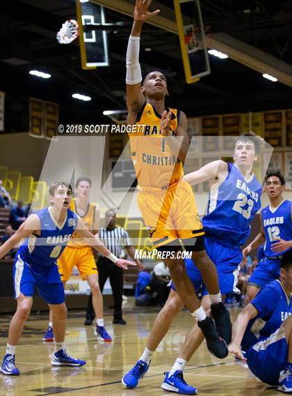 Thumbnail 2 in Santa Margarita vs. Rancho Christian photogallery.