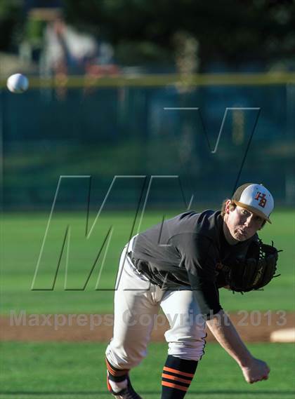 Thumbnail 3 in Huntington Beach vs. Alta Loma (Palm Desert Preseason Classic) photogallery.