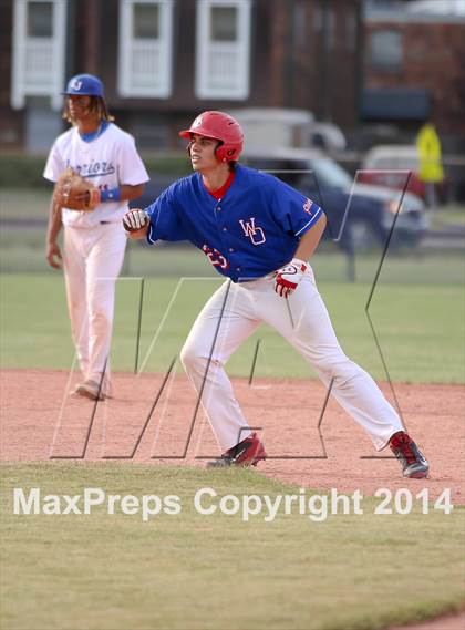 Thumbnail 1 in East Jefferson vs West Ouachita (LHSAA Class 4A Quarterfinal) photogallery.