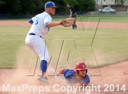 Thumbnail 2 in East Jefferson vs West Ouachita (LHSAA Class 4A Quarterfinal) photogallery.