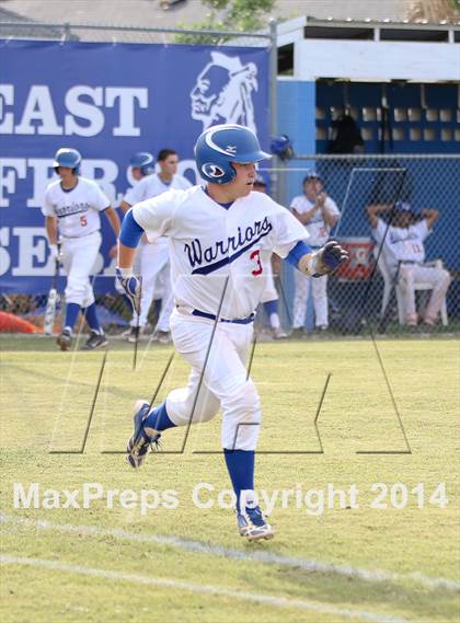 Thumbnail 1 in East Jefferson vs West Ouachita (LHSAA Class 4A Quarterfinal) photogallery.