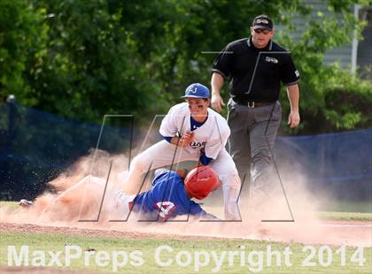 Thumbnail 2 in East Jefferson vs West Ouachita (LHSAA Class 4A Quarterfinal) photogallery.