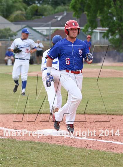 Thumbnail 3 in East Jefferson vs West Ouachita (LHSAA Class 4A Quarterfinal) photogallery.