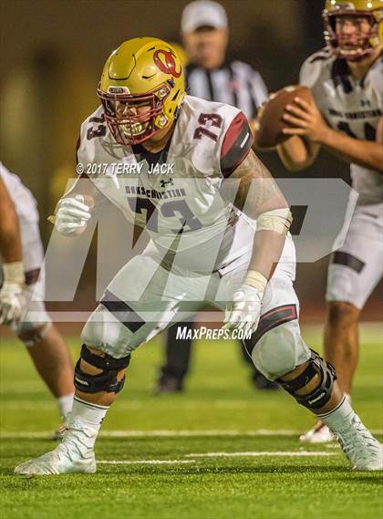 Thumbnail 1 in Edison vs. Oaks Christian photogallery.