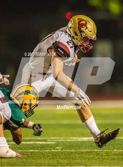 Thumbnail 2 in Edison vs. Oaks Christian photogallery.