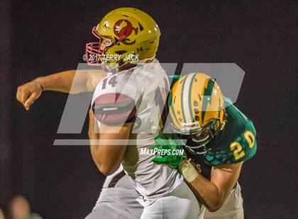 Thumbnail 3 in Edison vs. Oaks Christian photogallery.