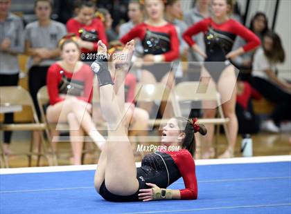 Thumbnail 2 in CHSAA 5A State Prelims photogallery.