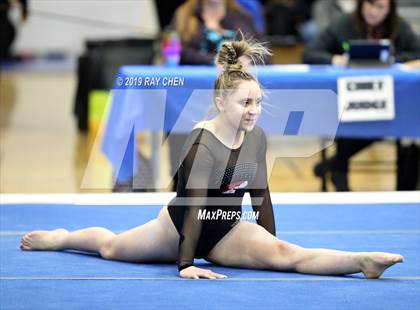 Thumbnail 2 in CHSAA 5A State Prelims photogallery.