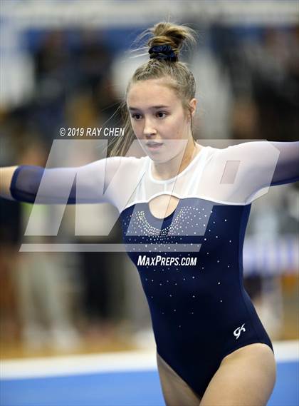 Thumbnail 1 in CHSAA 5A State Prelims photogallery.