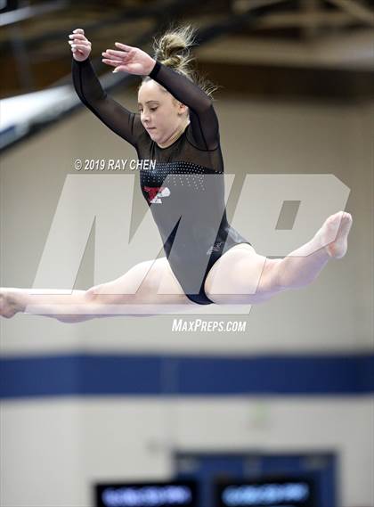 Thumbnail 2 in CHSAA 5A State Prelims photogallery.