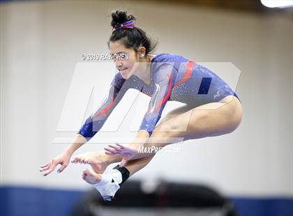 Thumbnail 2 in CHSAA 5A State Prelims photogallery.