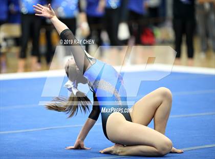 Thumbnail 2 in CHSAA 5A State Prelims photogallery.