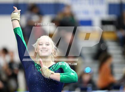 Thumbnail 1 in CHSAA 5A State Prelims photogallery.