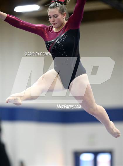 Thumbnail 2 in CHSAA 5A State Prelims photogallery.