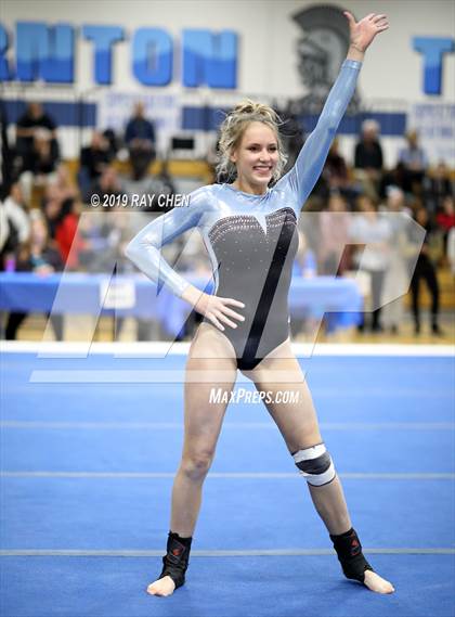 Thumbnail 2 in CHSAA 5A State Prelims photogallery.