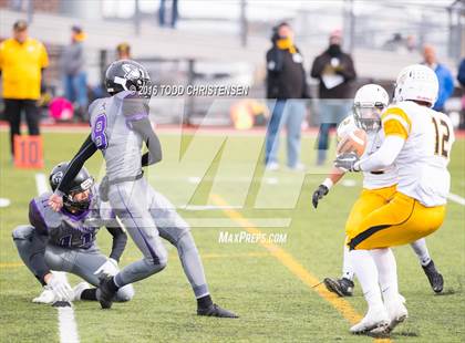 Thumbnail 3 in Pueblo East vs Discovery Canyon (CHSAA 3A Final) photogallery.