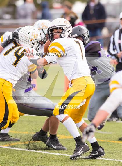Thumbnail 1 in Pueblo East vs Discovery Canyon (CHSAA 3A Final) photogallery.