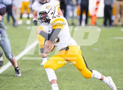 Thumbnail 3 in Pueblo East vs Discovery Canyon (CHSAA 3A Final) photogallery.