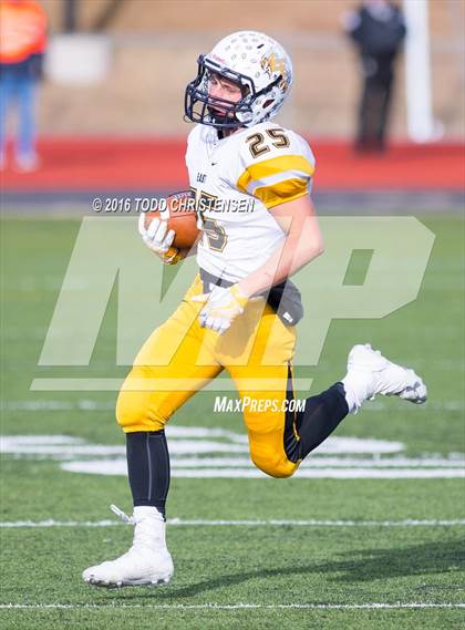 Thumbnail 2 in Pueblo East vs Discovery Canyon (CHSAA 3A Final) photogallery.