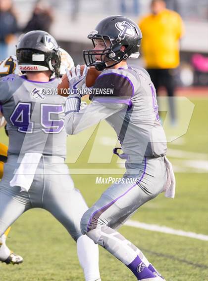 Thumbnail 2 in Pueblo East vs Discovery Canyon (CHSAA 3A Final) photogallery.
