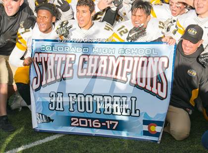 Thumbnail 3 in Pueblo East vs Discovery Canyon (CHSAA 3A Final) photogallery.