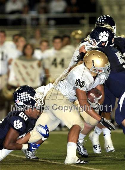 Thumbnail 2 in Loyola vs. Notre Dame photogallery.