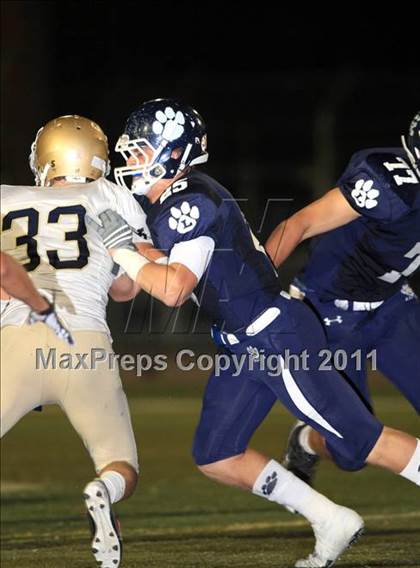 Thumbnail 3 in Loyola vs. Notre Dame photogallery.