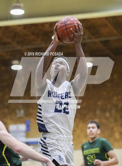 Thumbnail 3 in Kingsburg vs. Redwood (Polly Wilhelmsen Invitational) photogallery.