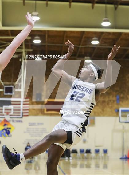 Thumbnail 3 in Kingsburg vs. Redwood (Polly Wilhelmsen Invitational) photogallery.