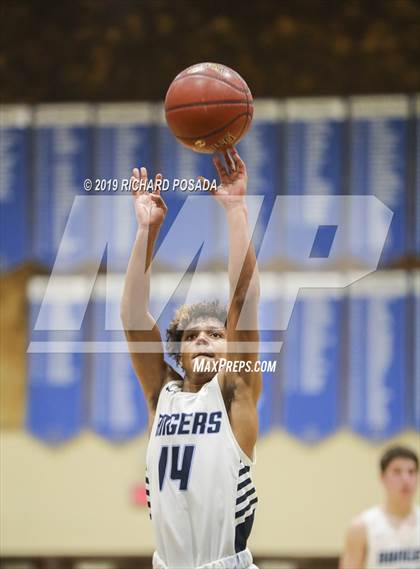 Thumbnail 2 in Kingsburg vs. Redwood (Polly Wilhelmsen Invitational) photogallery.