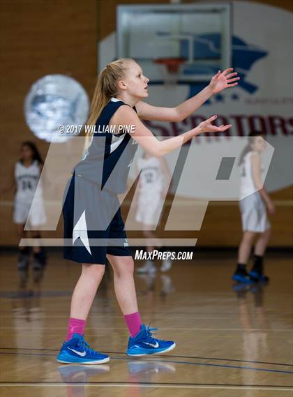 Thumbnail 1 in Spackenkill vs. Pine Plains (MHAL Semifinal) photogallery.