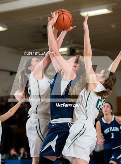 Thumbnail 1 in Spackenkill vs. Pine Plains (MHAL Semifinal) photogallery.