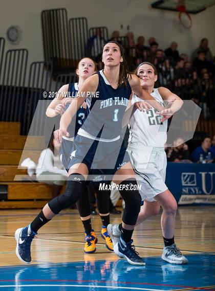 Thumbnail 2 in Spackenkill vs. Pine Plains (MHAL Semifinal) photogallery.