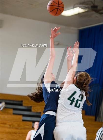 Thumbnail 1 in Spackenkill vs. Pine Plains (MHAL Semifinal) photogallery.