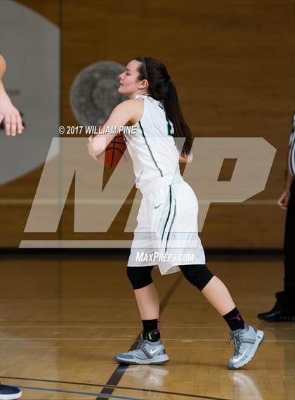 Thumbnail 2 in Spackenkill vs. Pine Plains (MHAL Semifinal) photogallery.