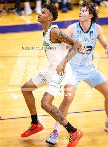 Thumbnail 2 in Millbrook vs Myers Park (John Wall Holiday Invitational) photogallery.