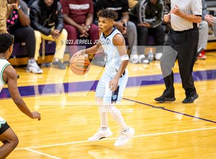 Thumbnail 3 in Millbrook vs Myers Park (John Wall Holiday Invitational) photogallery.