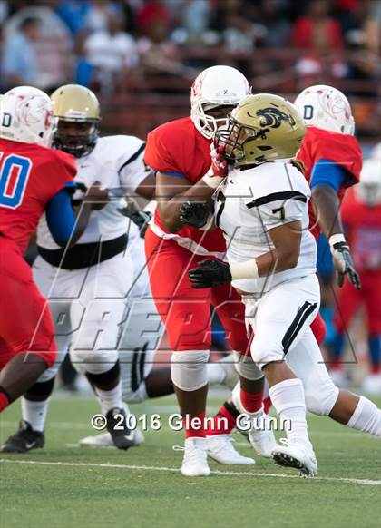 Thumbnail 2 in Plano East @ Duncanville photogallery.