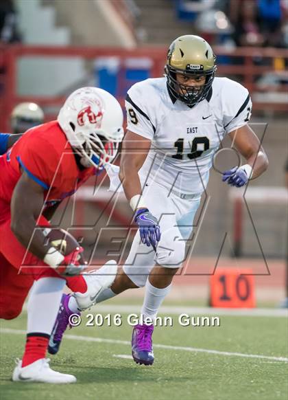 Thumbnail 3 in Plano East @ Duncanville photogallery.