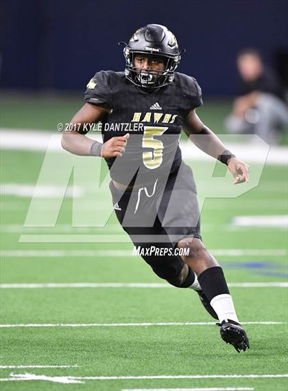 Thumbnail 2 in Graham vs. Pleasant Grove (UIL 4A Divison 2 Semifinal) photogallery.
