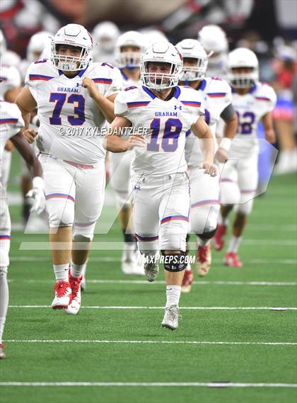 Thumbnail 2 in Graham vs. Pleasant Grove (UIL 4A Divison 2 Semifinal) photogallery.