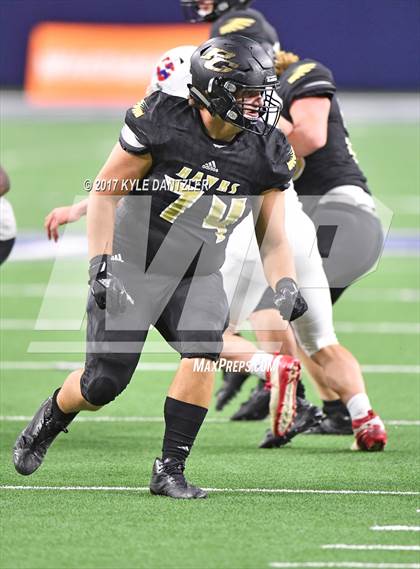 Thumbnail 3 in Graham vs. Pleasant Grove (UIL 4A Divison 2 Semifinal) photogallery.