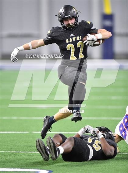 Thumbnail 2 in Graham vs. Pleasant Grove (UIL 4A Divison 2 Semifinal) photogallery.