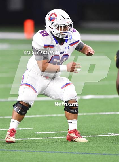 Thumbnail 2 in Graham vs. Pleasant Grove (UIL 4A Divison 2 Semifinal) photogallery.