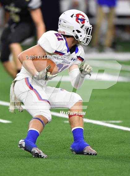 Thumbnail 2 in Graham vs. Pleasant Grove (UIL 4A Divison 2 Semifinal) photogallery.
