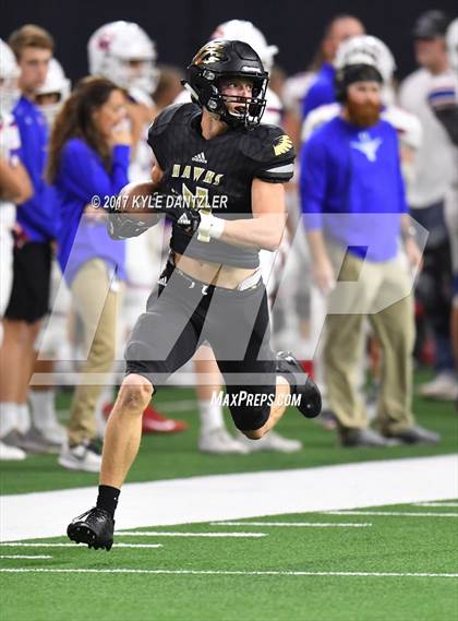 Thumbnail 1 in Graham vs. Pleasant Grove (UIL 4A Divison 2 Semifinal) photogallery.