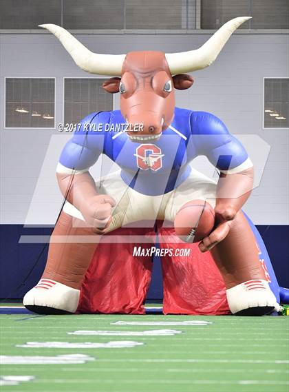 Thumbnail 1 in Graham vs. Pleasant Grove (UIL 4A Divison 2 Semifinal) photogallery.