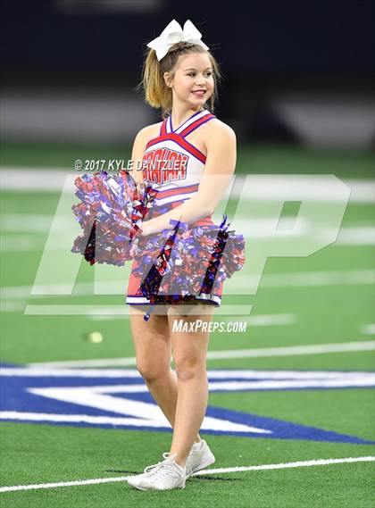Thumbnail 3 in Graham vs. Pleasant Grove (UIL 4A Divison 2 Semifinal) photogallery.
