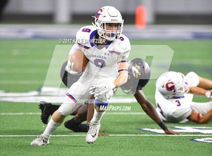 Thumbnail 3 in Graham vs. Pleasant Grove (UIL 4A Divison 2 Semifinal) photogallery.